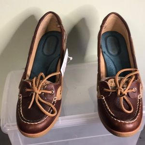 Sperry wedges, brand new with tag. Size 9M